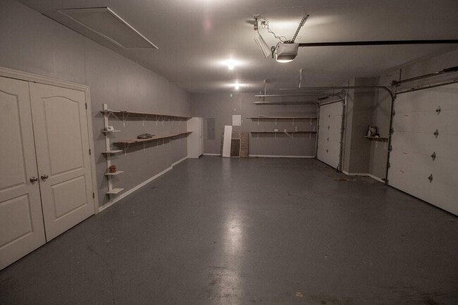 Building Photo - 5702 Thornbrook Pkwy