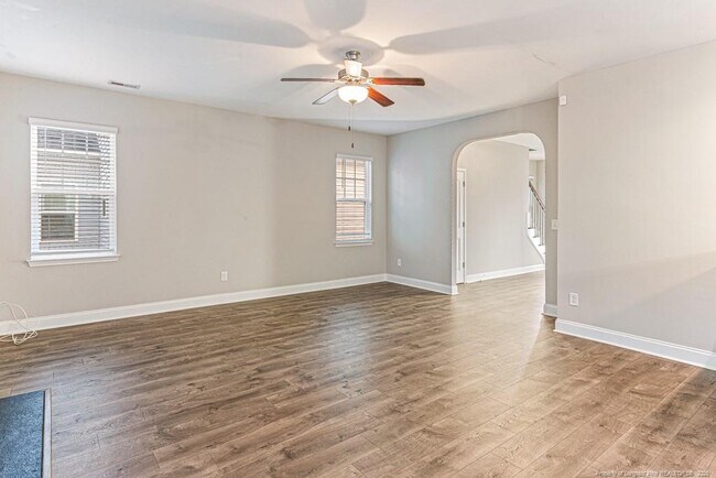 Building Photo - 2240 Mannington Dr