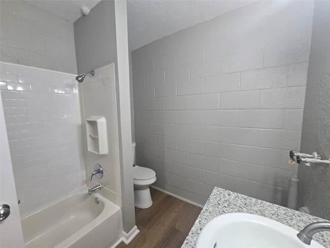 Building Photo - 4217 Sealy Ave