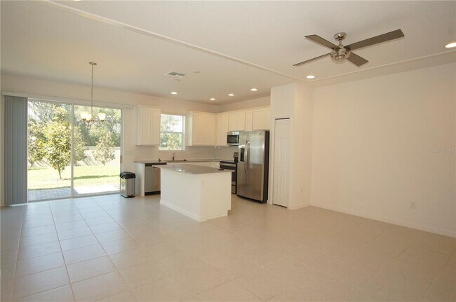 Building Photo - 2394 Britwell Pl