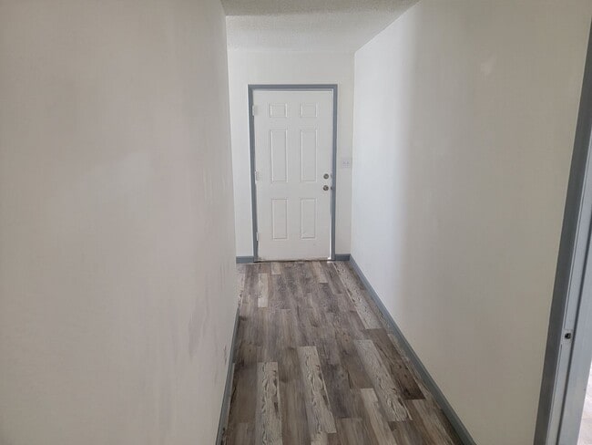 Building Photo - 5232 Pebble Beach Blvd