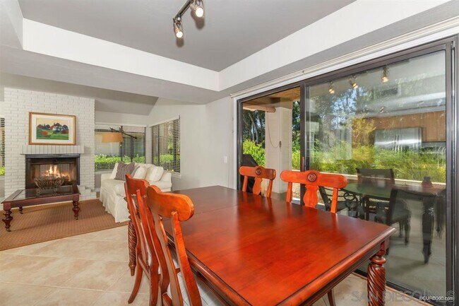 Building Photo - 10470 Ridgewater Ln