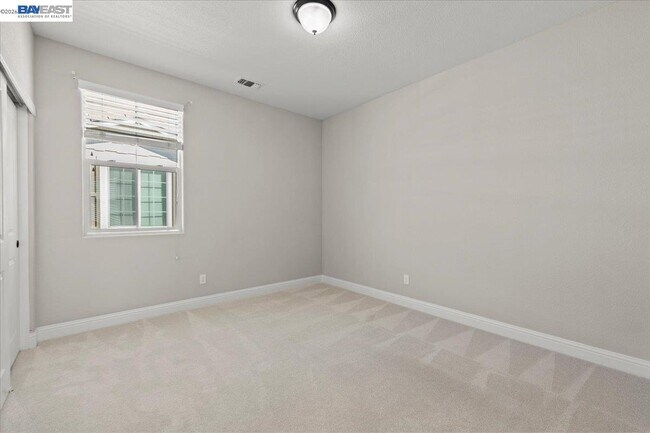 Building Photo - 1185 Olson Ave