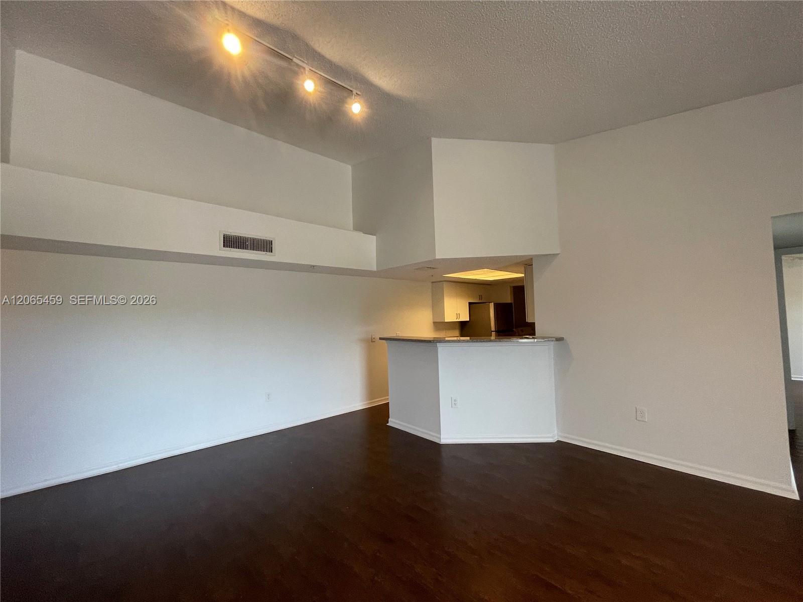 Building Photo - 5025 Wiles Rd