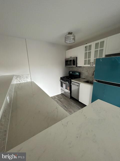 Building Photo - 1600 Renate Dr