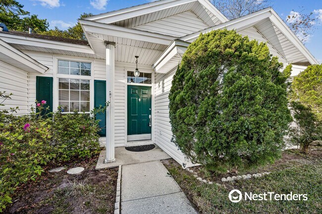 Building Photo - Great Location Near St. Johns Town Center!