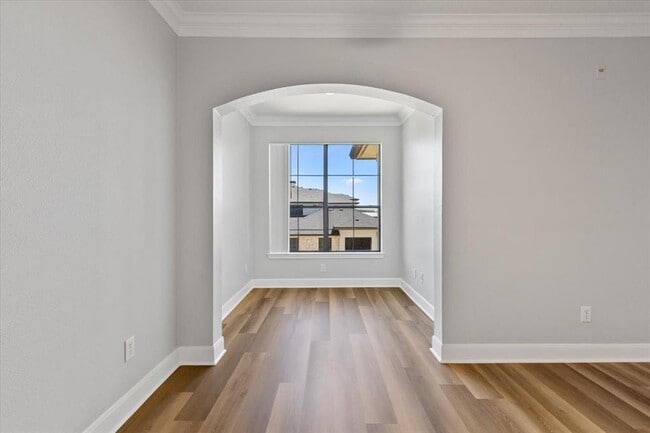 Building Photo - 7701 Rialto Blvd