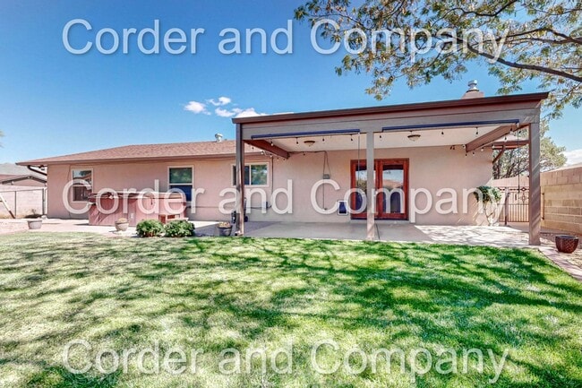 Building Photo - COMMING SOON! Spacious Floorplan - 3 Bedroom 2 Bathroom 2 Car Garage Home