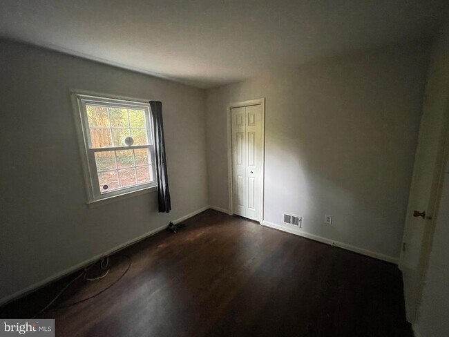 Building Photo - 9609 Barkston Ct