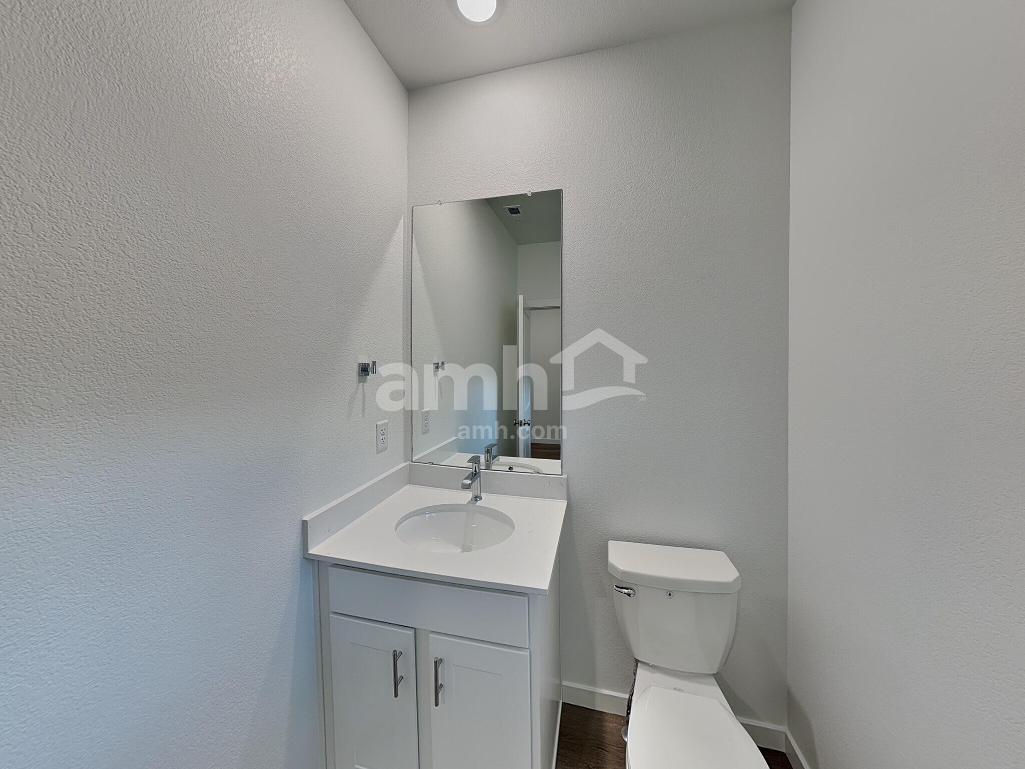 Building Photo - 26136 E Calhoun Pl