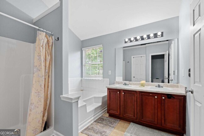 Building Photo - 154 Stephens Mill Dr