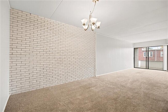 Building Photo - 5841 Morrowfield Ave