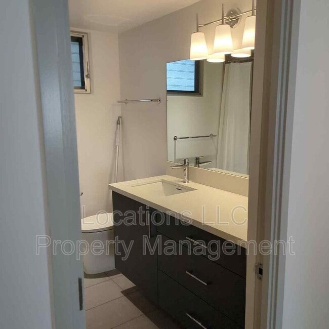 Building Photo - 999 Wilder Ave