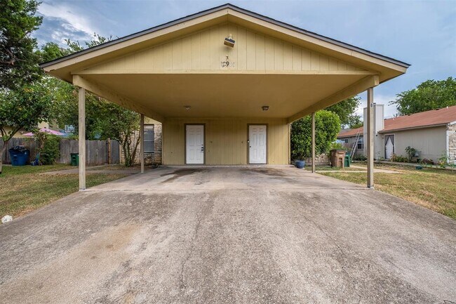 Building Photo - 12901 Chromite St