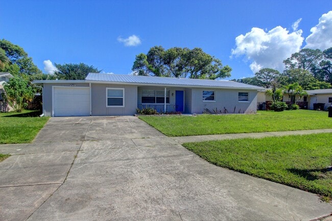 Primary Photo - 3210 Westwood Dr