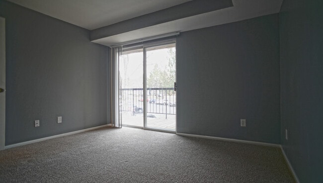Building Photo - 2575 S Syracuse Way