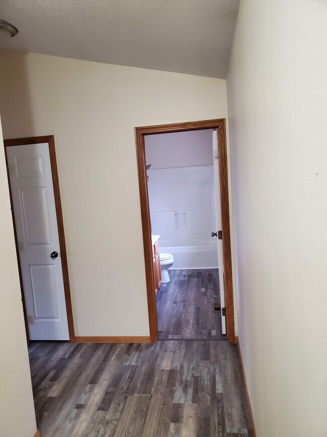 Building Photo - 936 McKinley Ave