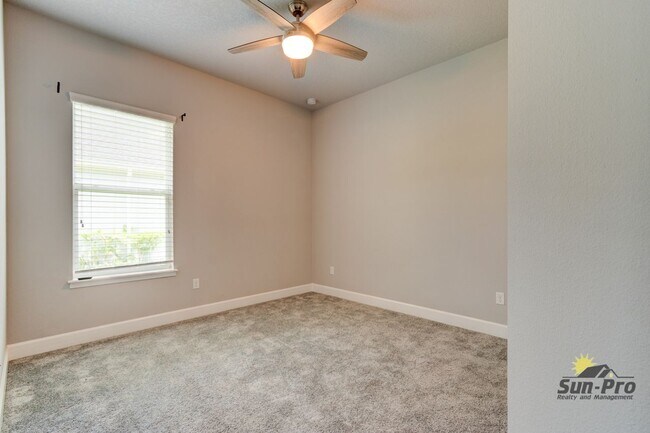 Building Photo - 6263 W Fallsgrove Ln