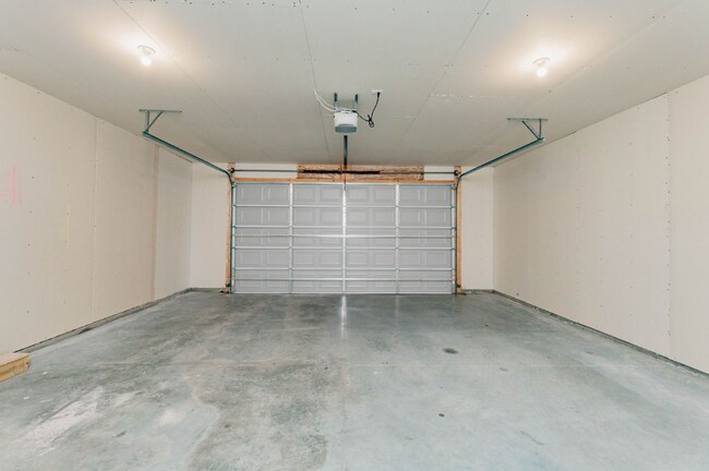 Building Photo - 3603 33rd St S