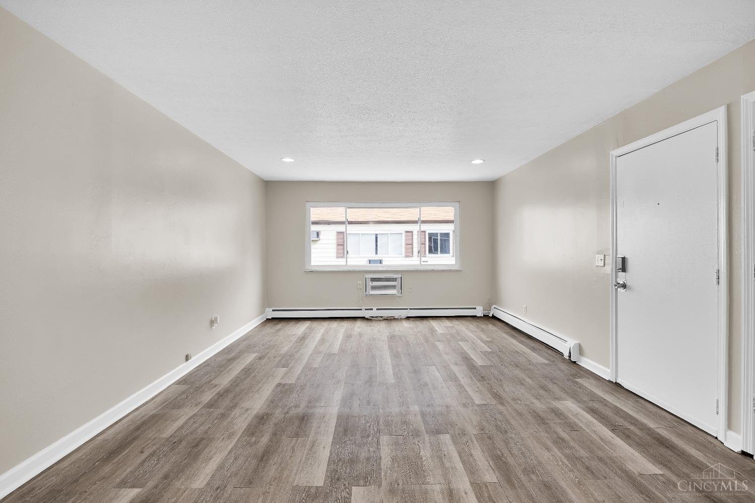 Building Photo - 6110 Stover Ave