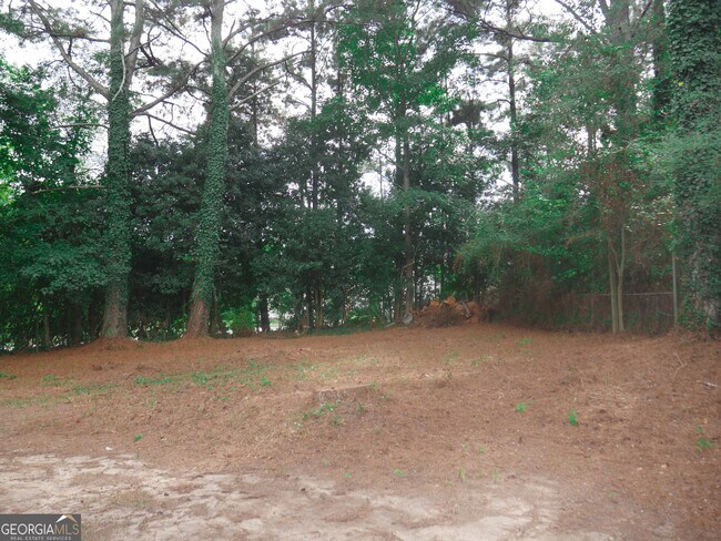 Building Photo - 6451 Edenfield Dr