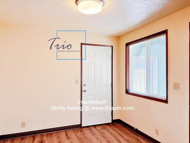 Building Photo - 3887 N Clarey St