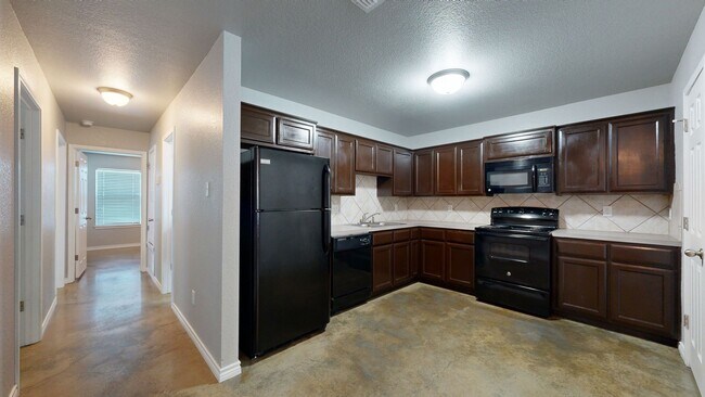 Building Photo - 2904 Starlight Dr