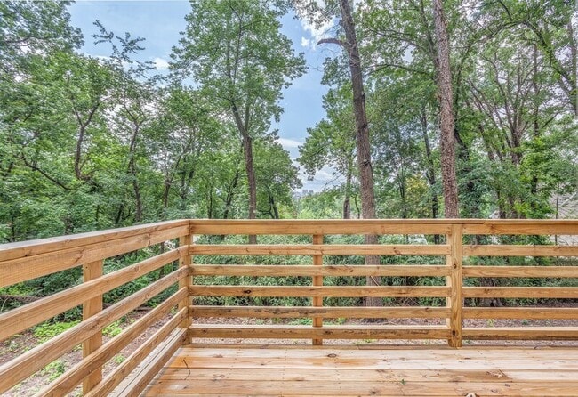 Building Photo - 316 Chambliss St