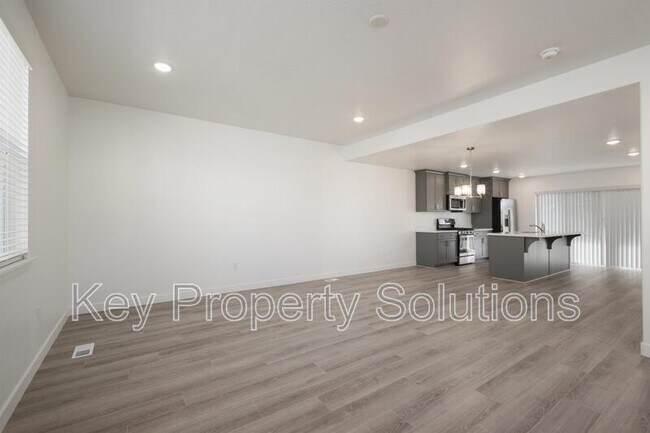 Building Photo - 12981 Devils Carden Ct