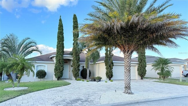 Building Photo - 175 Cloverdale Rd