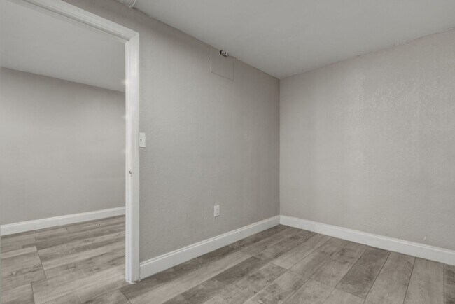 Building Photo - 2911 NW 132nd Terrace