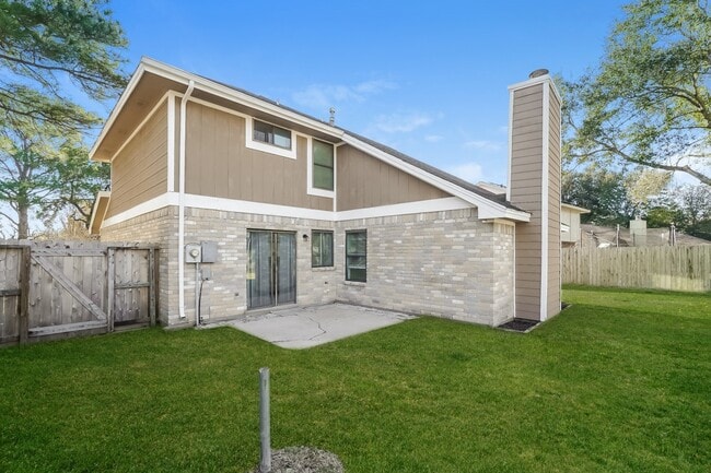 Building Photo - 6915 Eagle Ridge Dr