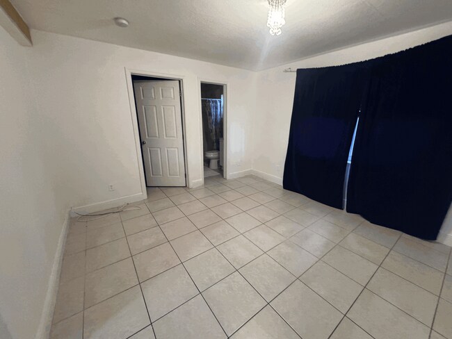 Building Photo - 8092 NW 14th Ct