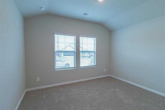 Building Photo - 2210 Gustavus Dr