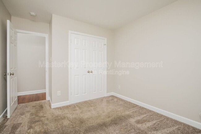 Building Photo - 1535 Ikes Pond Ln