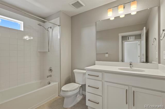 Building Photo - 5371 Pierson Ct