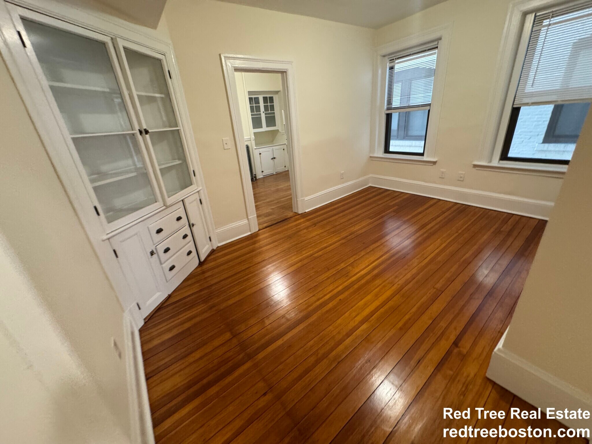 Building Photo - 885 Massachusetts Ave