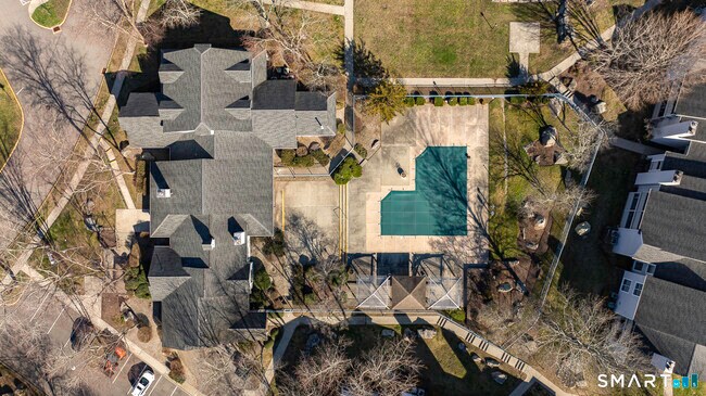 Building Photo - 82 Crown Knoll Ct