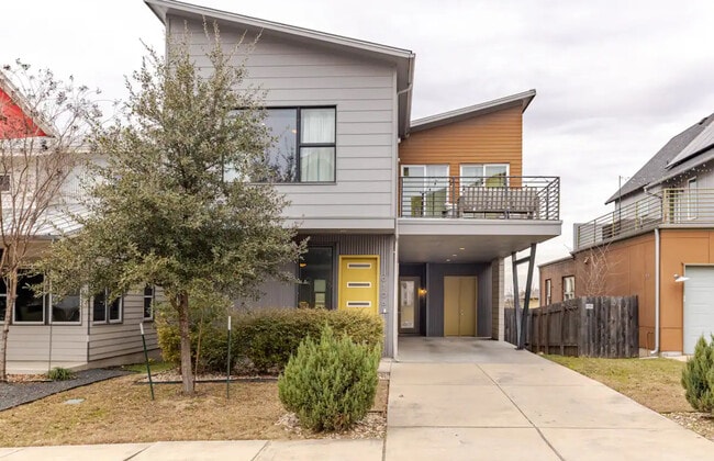 Primary Photo - 6108 Seville Dr