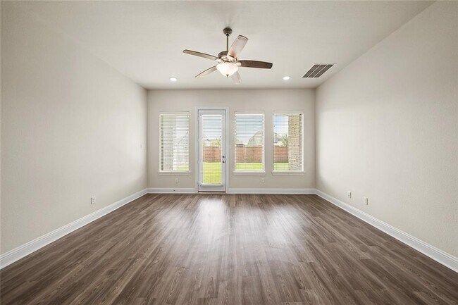 Building Photo - 2134 Ironwood Pass Dr