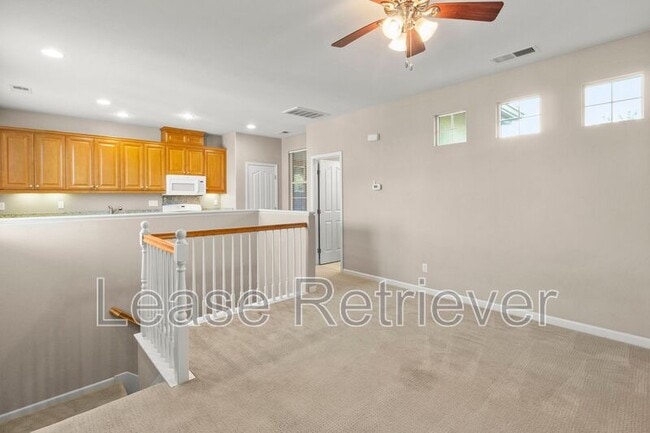 Building Photo - 265 S Sonrisa St