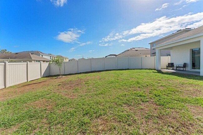 Building Photo - 10918 Trailing Vine Dr
