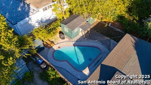 Building Photo - 767 E Myrtle St