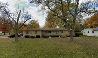 Building Photo - 6905 Bradford Dr