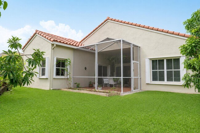 Building Photo - 396 Carrington Dr
