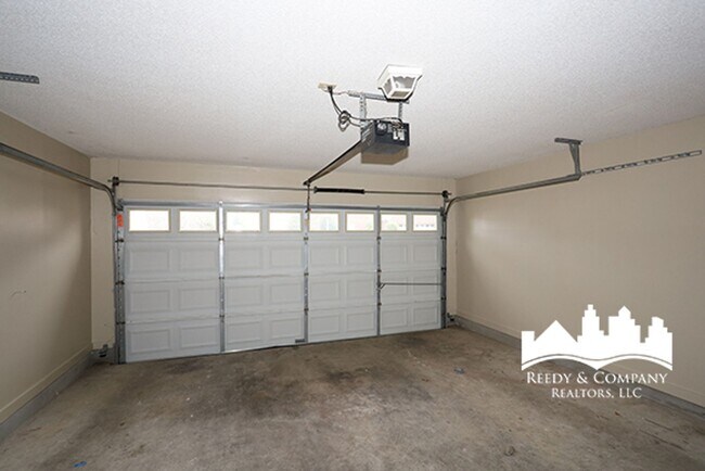 Building Photo - 2189 Rocky Stream Dr