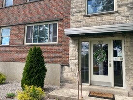 Building Photo - 3162 Troy Ave