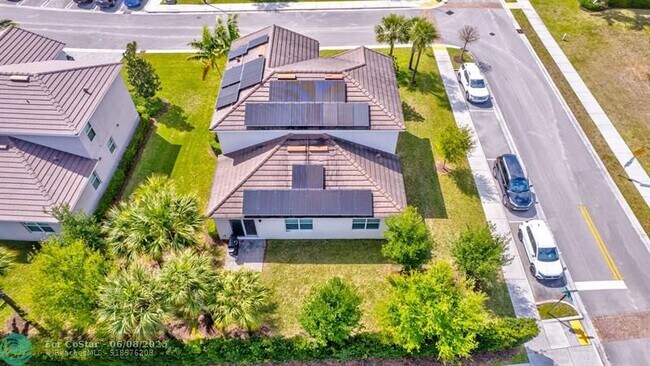 Building Photo - 92 Palmetto Ln