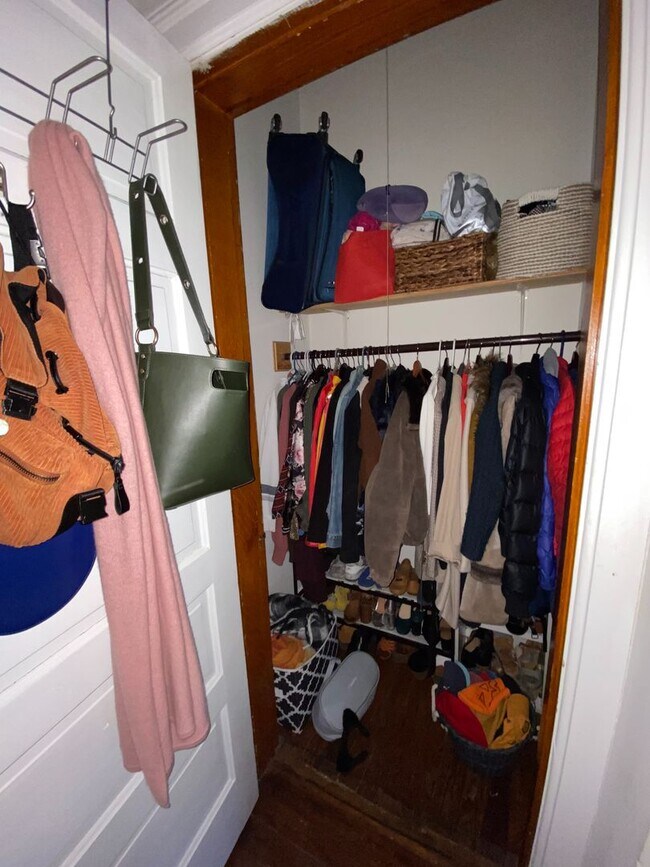 Building Photo - 312-1 South Upper – Available Fall 2026