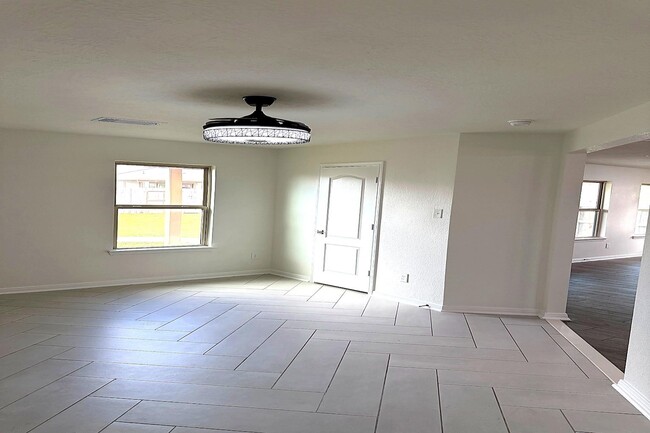 Building Photo - 20818 Filbert Ln